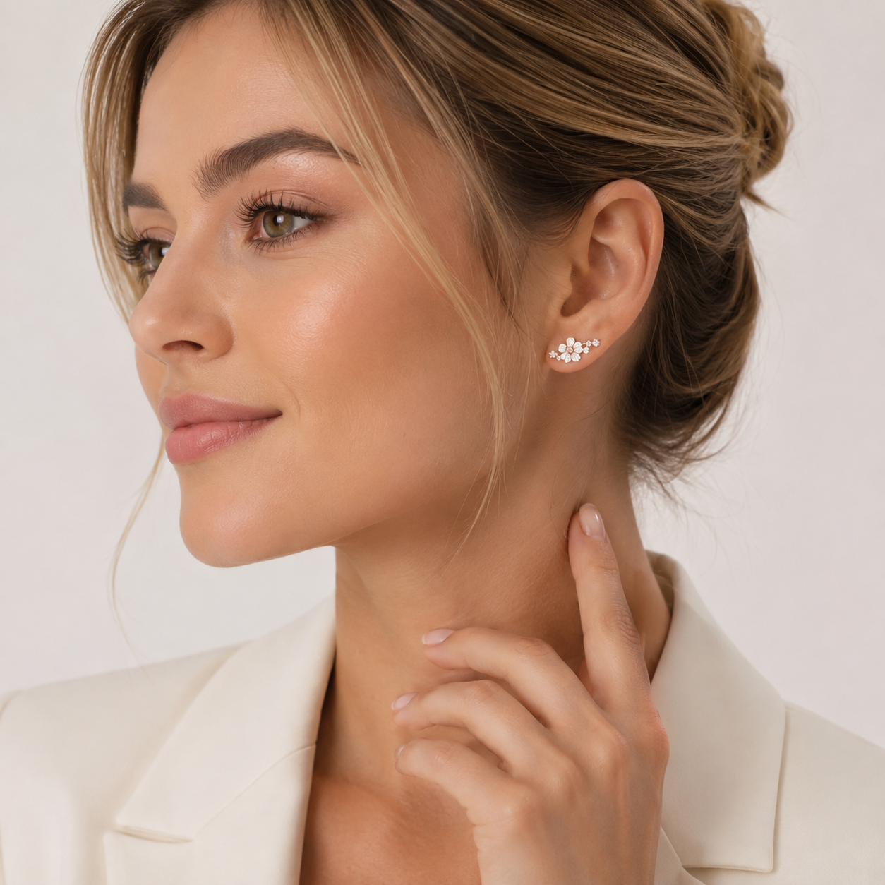 Aurora di Perla™ — Orecchini Fiore di Luce